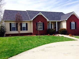 1898 Clemmons Rd, Cookeville, TN 38501