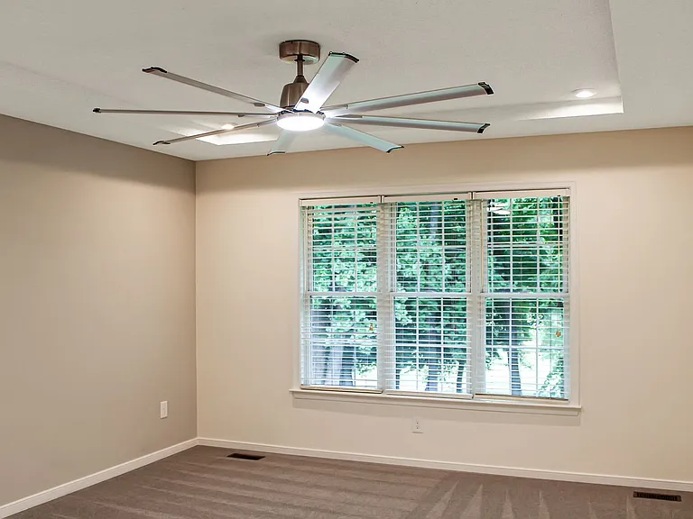 616 Virginia Center Pkwy — Photo 11