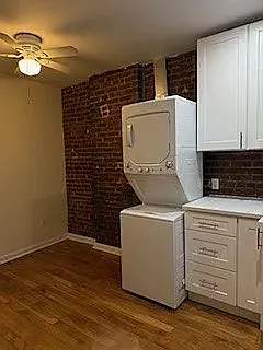 231 E 89th St #2RE — Photo 1