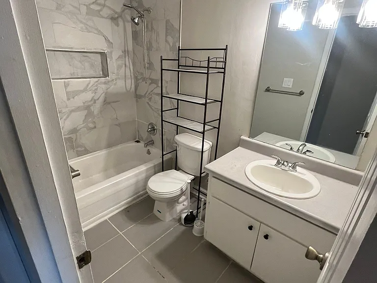 3575 Oakvale Rd #810 — Photo 11