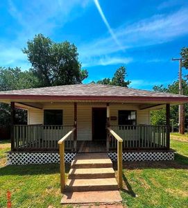 618 S 13th St, Chickasha, OK, 73018