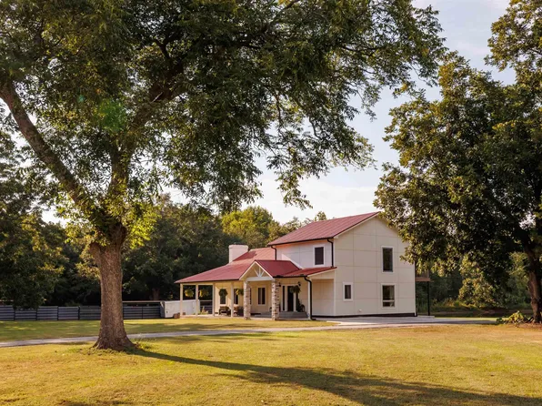 959 Turkey Farm Rd, Chesnee, SC 29323
