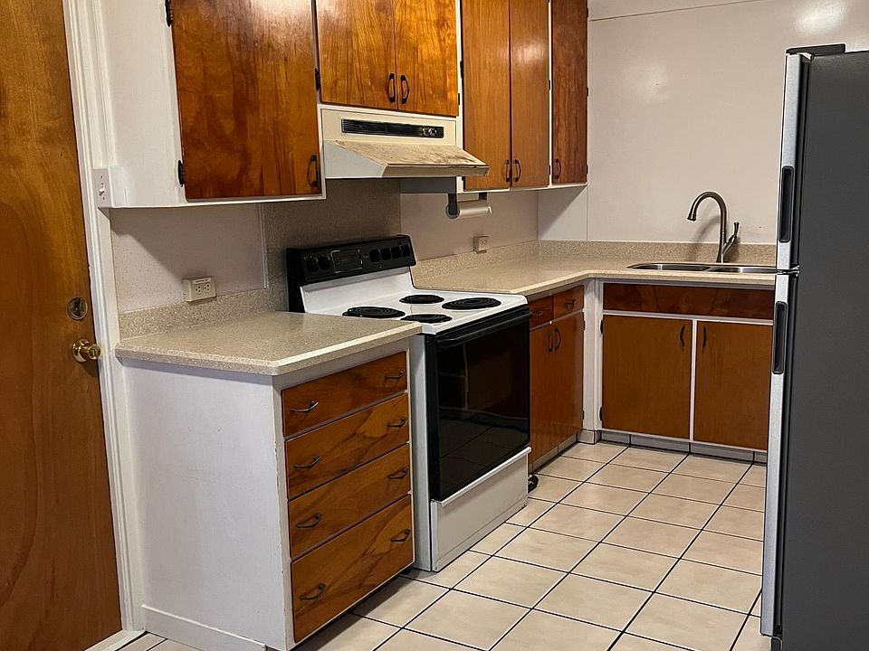 2nd image of 45-330 Namoku St