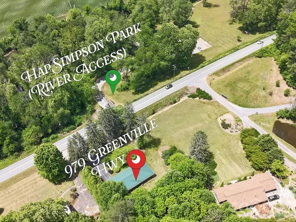 979 Greenville Hwy, Brevard, NC 28712