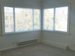 1007 1/2 Burwell St APT 6, Bremerton, WA 98337