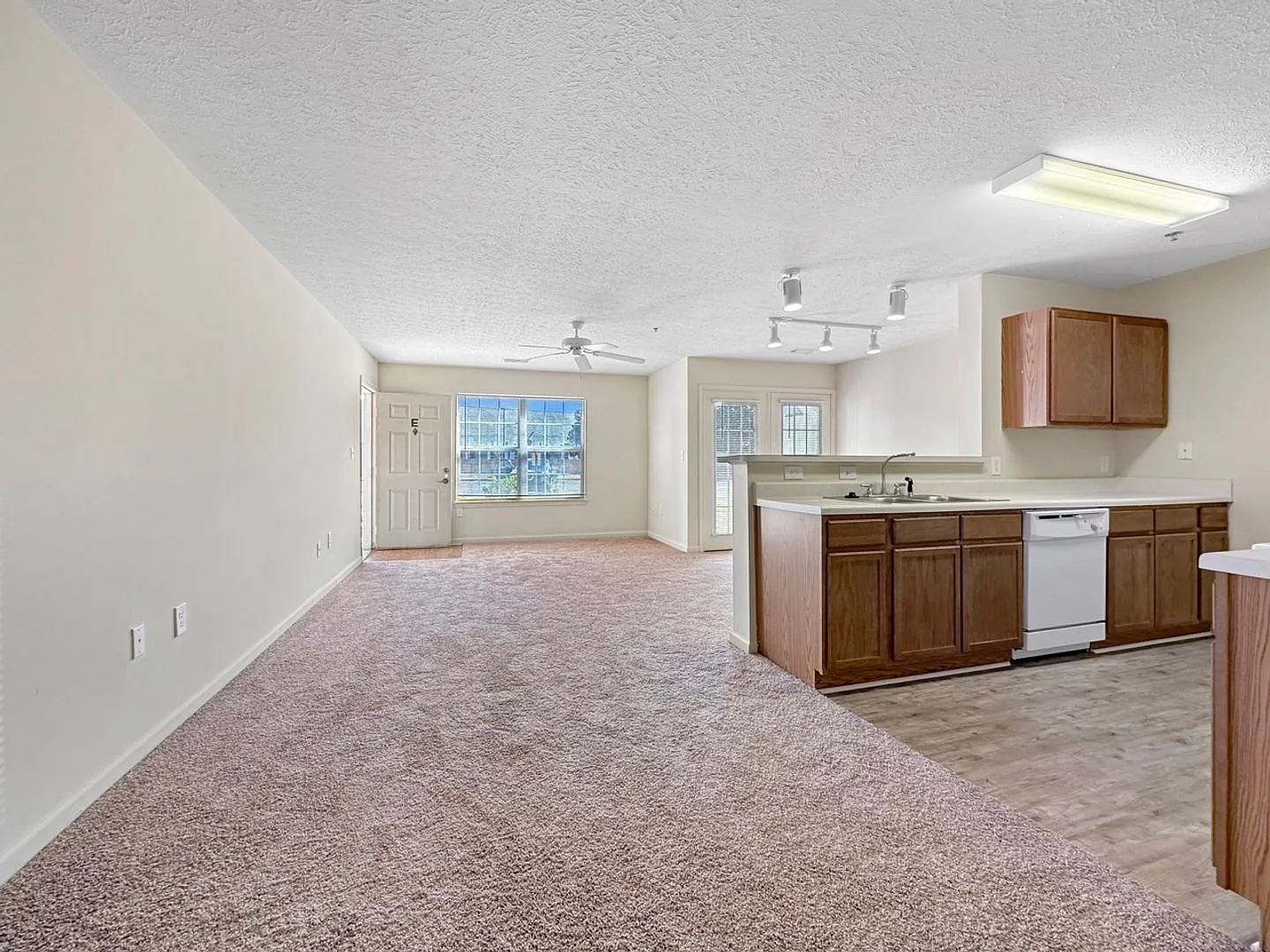 2-Bedroom Apartment Available Now (Lifestyle, Balance, Style) — Photo 3
