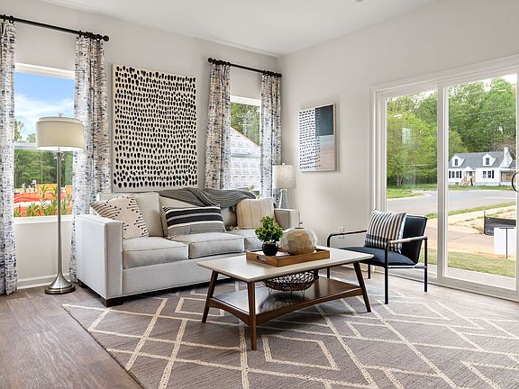 7th image of this home