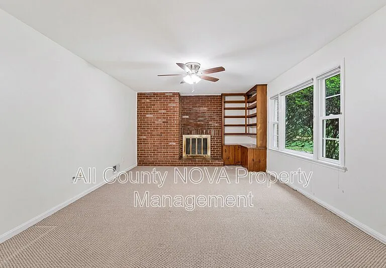 3160 Ravenwood Dr — Photo 22