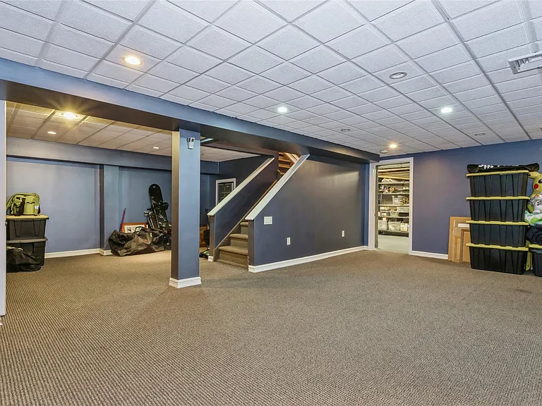 319 Harbor Dr — Photo 27