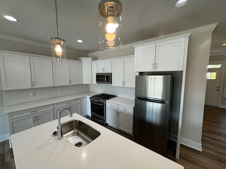 714 Jamescroft Way — Photo 6