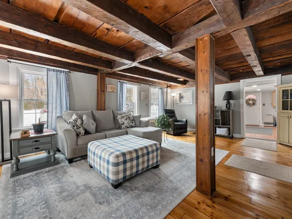 193 New Hebron Road, Plymouth, NH 03264