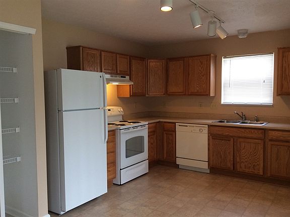 5th image of 11504 Seabiscuit Dr