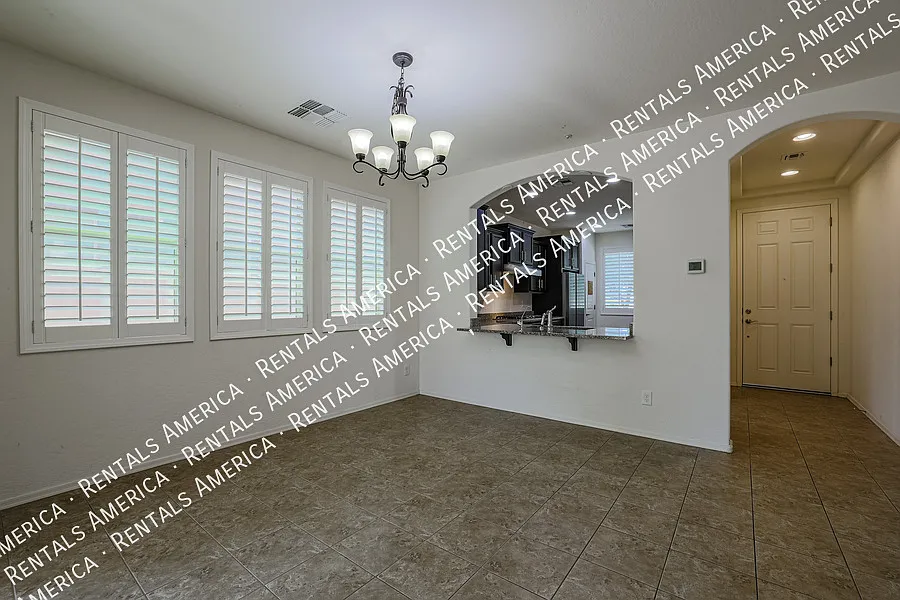 Beautiful home in Gilbert! — Photo 2