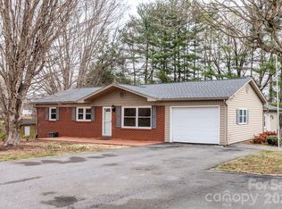 309 Sheldon St, Hudson, NC 28638