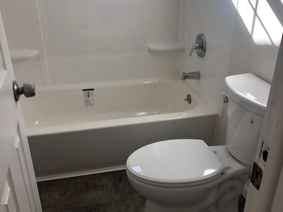 3rd image of 245 Maple Ave #0