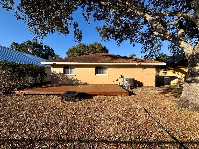 1324 Fawnwood Cir — Photo 23