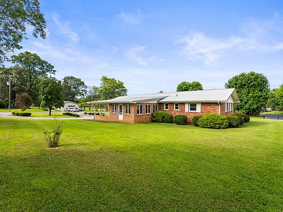 4th image of 1111 Holders Cove Rd