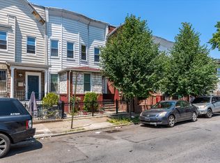 554 E 34th St #2, Brooklyn, NY 11203