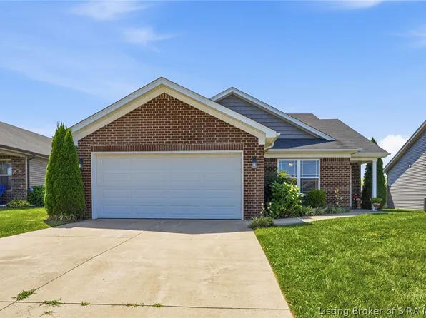 8603 Oak Valley Drive, Charlestown, IN 47111