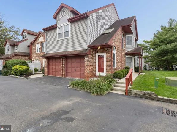 736 Chanticleer, Cherry Hill, NJ 08003