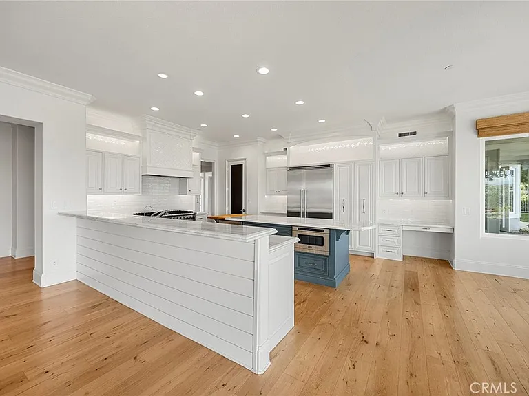 2309 Skyline Dr — Photo 13