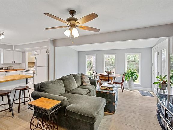 4th image of 117 Cawthorn Dr