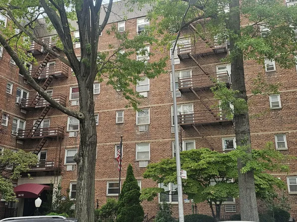 66-92 Selfridge Street image 1 of 12