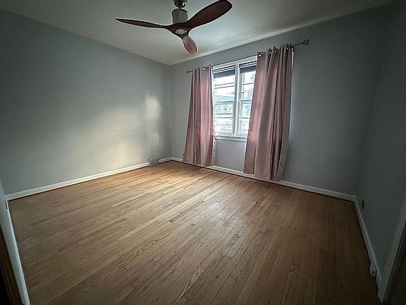 1st bedroom