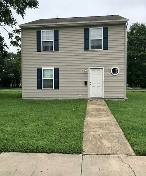 319 E College Ave - Pending June 1, 2026 319 E College Ave - Pending June 1, 2026