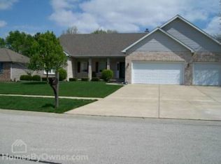 1542 Old Ivy Dr, Springfield, IL 62711