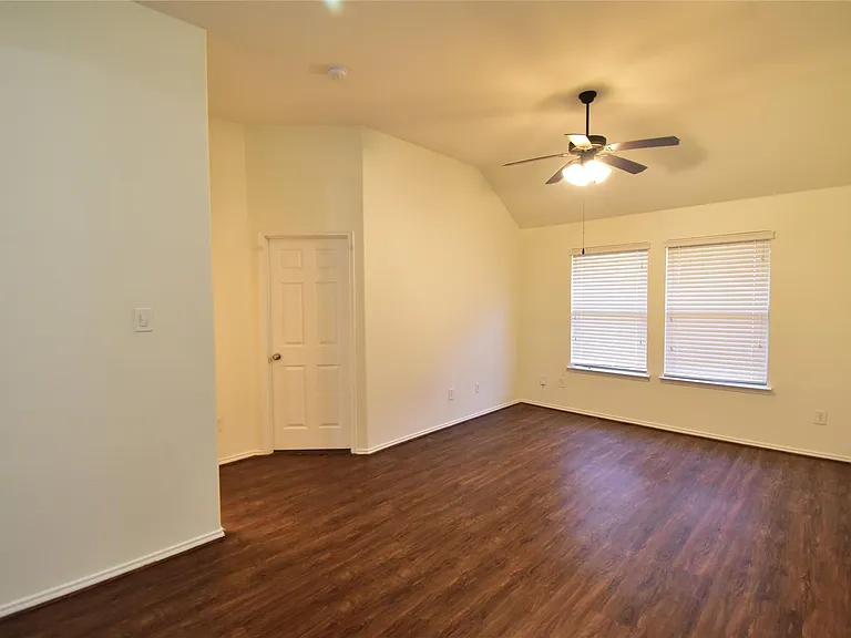 3005 Thicket Dr — Photo 19