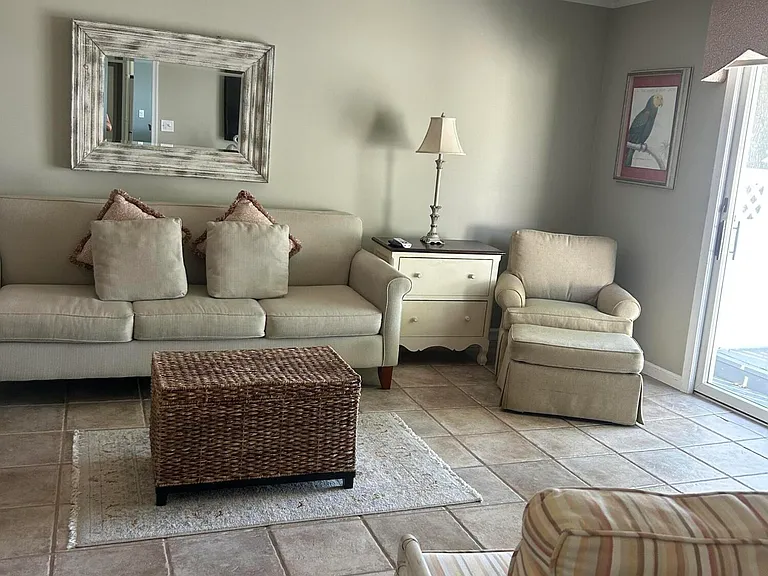 12 Lori Rd — Photo 6