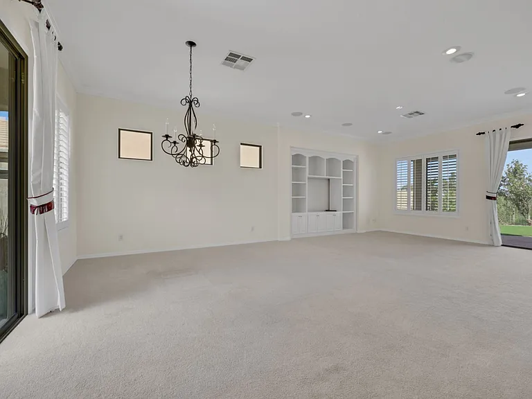 14 Hunt Valley Trl — Photo 6