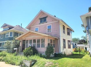 351 17th St SE, Cedar Rapids, IA 52403