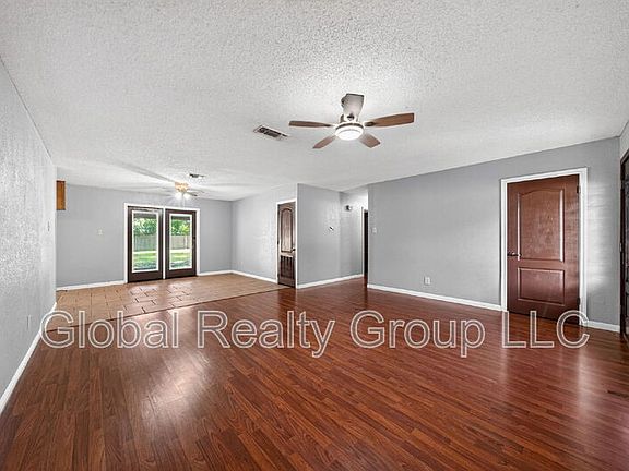 5th image of 138 Bobolink Dr