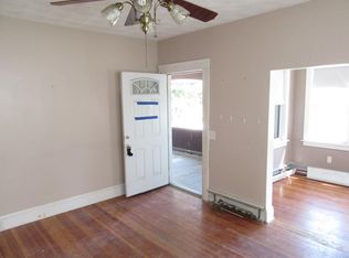 33 Taft St, Cranston, RI 02905