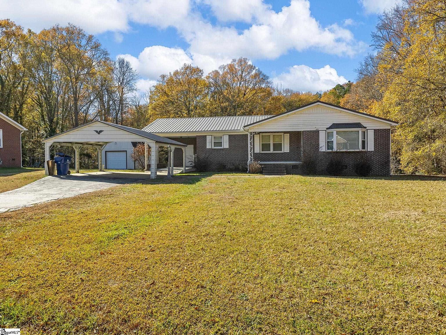 426 Meadowbrook Ave, Woodruff, SC 29388 Zillow