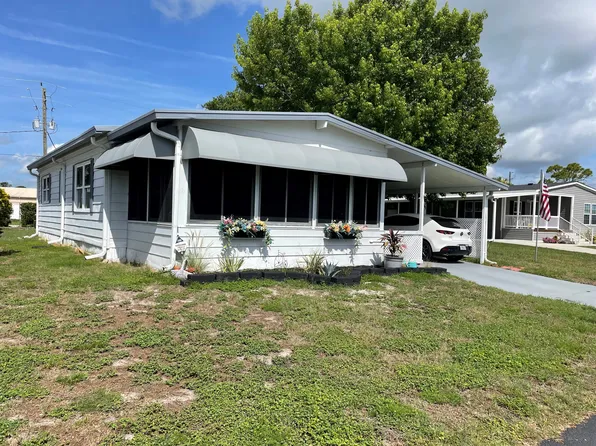 27 Camino Real Ct, Edgewater, FL 32132