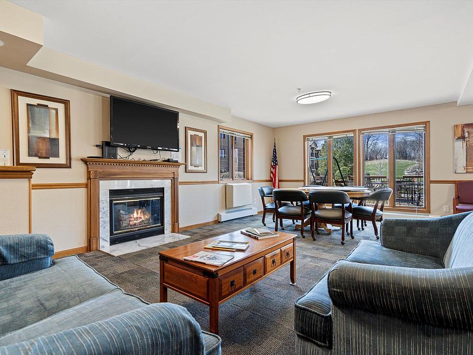 Park Place 530 N Silverbrook Dr West Bend WI Zillow