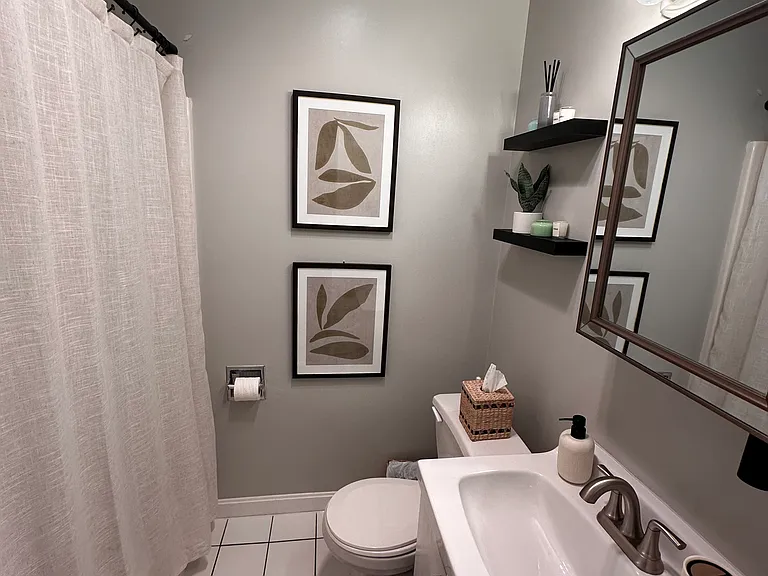 4 Northey St #2 — Photo 11