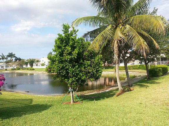 Home For Sale In Nautica