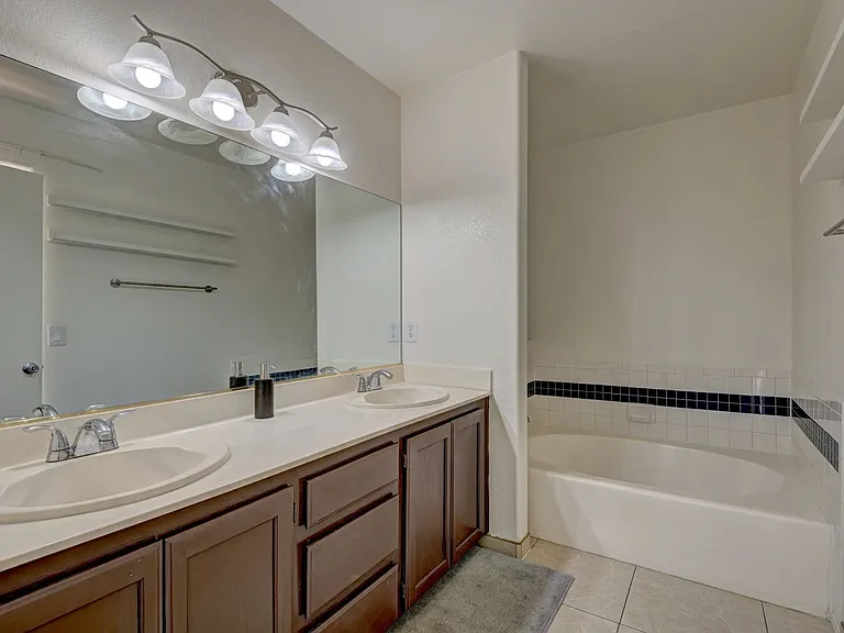 5450 Morris St #1220 — Photo 12