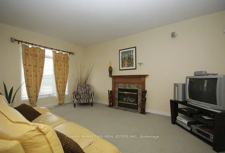 154 Finn Ct — Photo 4