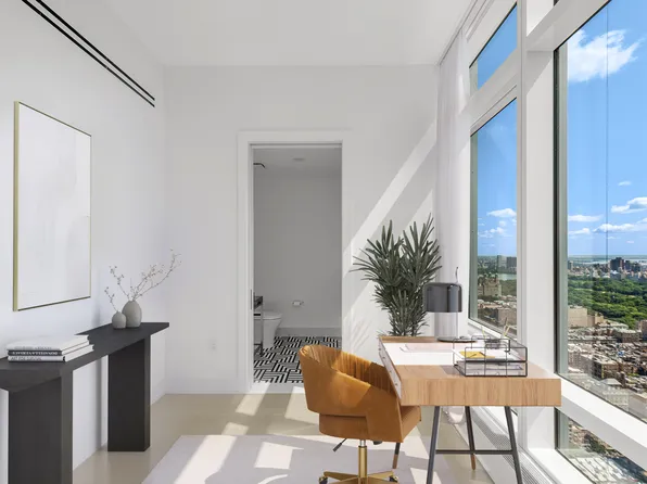 200 Amsterdam Avenue image 6 of 14