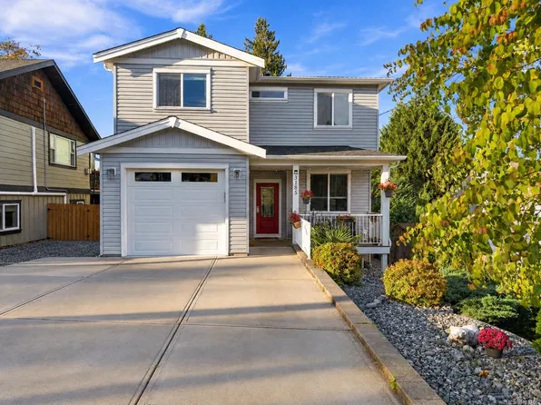 3185 Garner St, North Cowichan, BC V0R 1K2