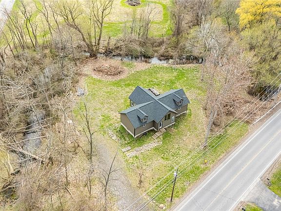 4th image of 3558 Ridge Rd