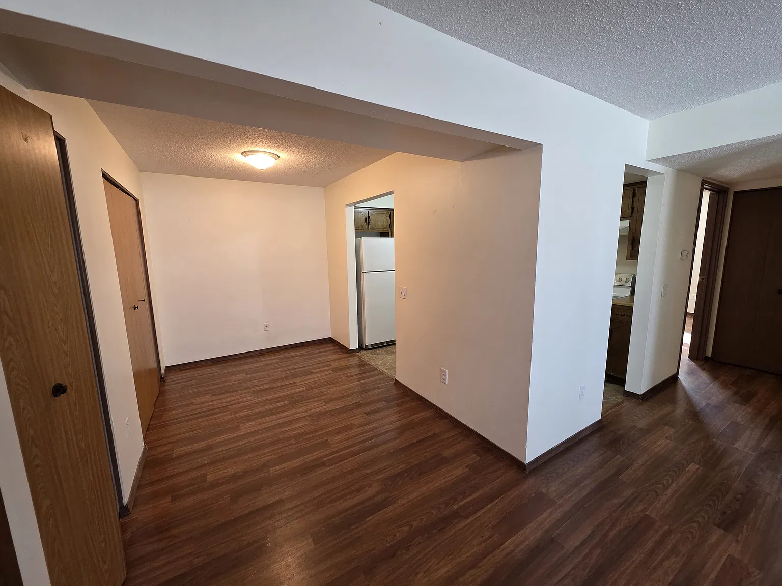 2 bed, 800 sqft, $780 — Photo 2