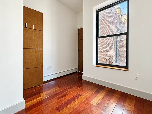 Bedroom, photo 3