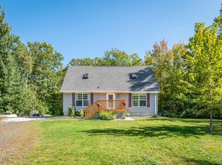 45 Roy Dr, Warren, ME 04864