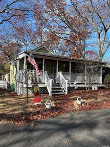 10 Siracusa Boulevard, Smithtown, NY, 11787